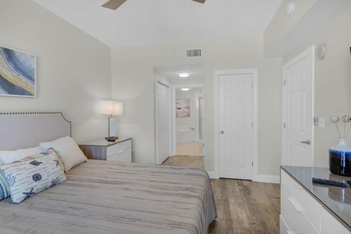 Brightly Furnished Beachfront Condominium By Brightwild Panama City Beach Bagian luar foto