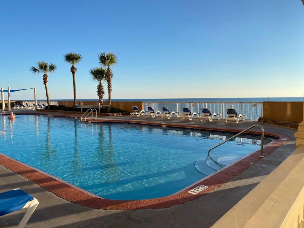 Brightly Furnished Beachfront Condominium By Brightwild Panama City Beach Bagian luar foto