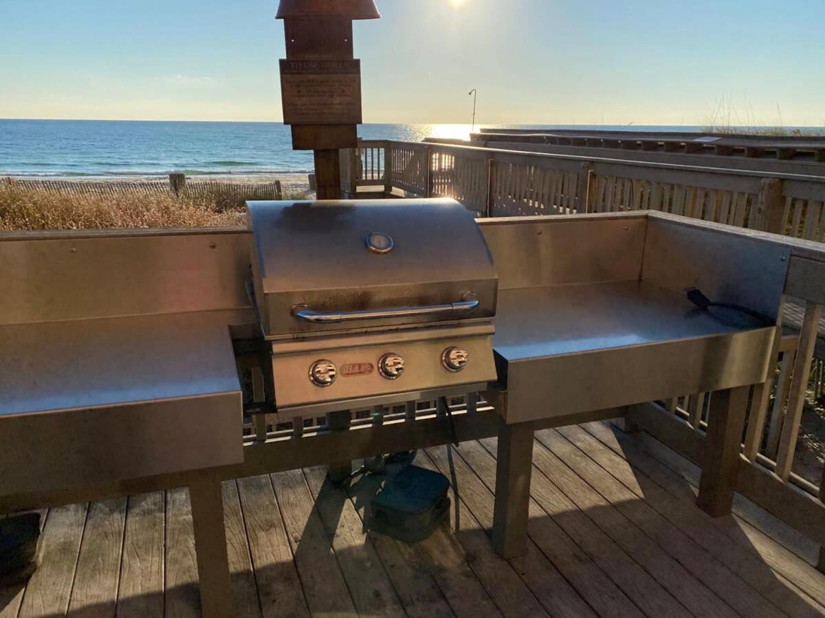 Brightly Furnished Beachfront Condominium By Brightwild Panama City Beach Bagian luar foto